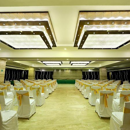 D R Utthama Nellore - Am Hotel Kollection Esterno foto