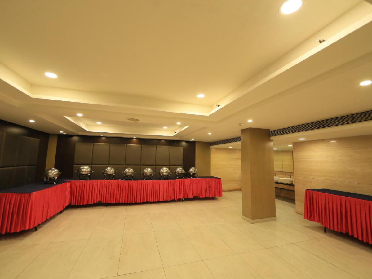 D R Utthama Nellore - Am Hotel Kollection Esterno foto