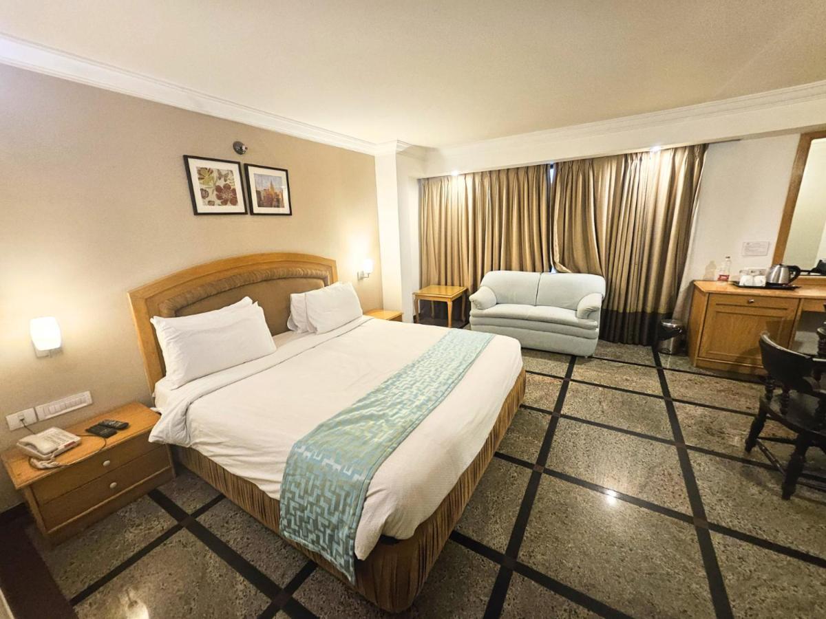 D R Utthama Nellore - Am Hotel Kollection Esterno foto