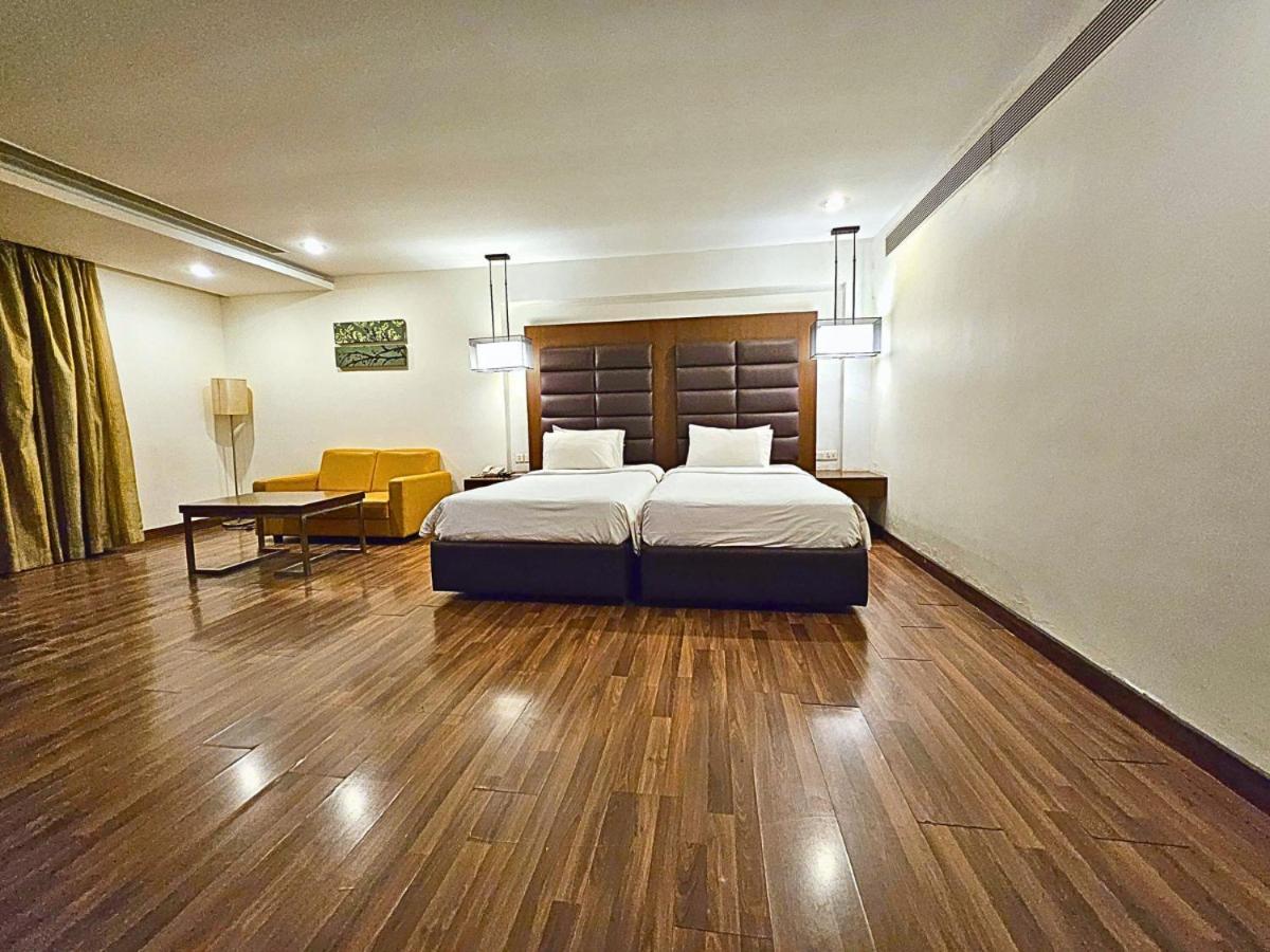 D R Utthama Nellore - Am Hotel Kollection Esterno foto